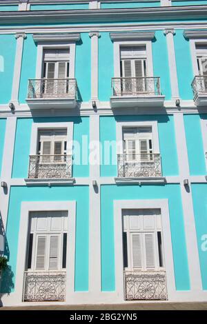 Architettura coloniale neoclassica a Cienfuegos, Cuba Foto Stock