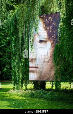 Installazione di opere d'arte nel giardino a casa di Leonardo da Vinci - Chateau Clos luce, Amboise, Indre-et-Loire, Centro, Francia Foto Stock