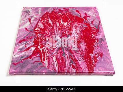 pittura senza cornice con blob rosso e immagine acrilica rosa su sfondo bianco Foto Stock