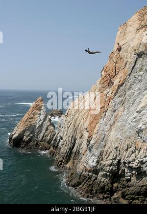 Cliff Divers, Acapulco, Guerrero, Messico Foto Stock