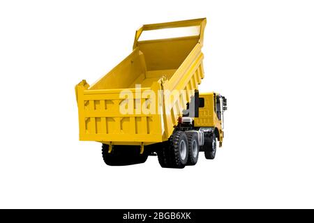 Un dumper, un dumper, un dumper ribaltabile, viene utilizzato per la presa di sabbia per le costruzioni ; sfondo bianco isolato Foto Stock