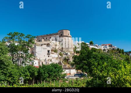 Vista panoramica di Massafra. La Puglia. L'Italia. Foto Stock