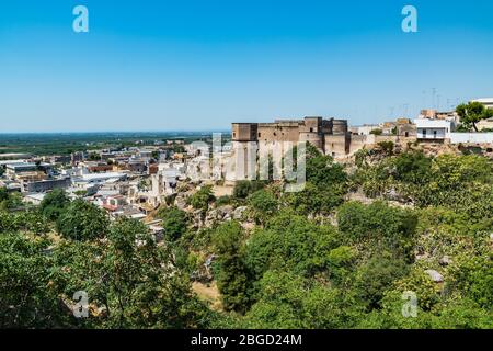 Vista panoramica di Massafra. La Puglia. L'Italia. Foto Stock