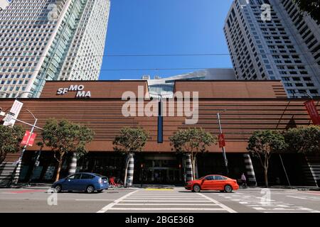 Museo di Arte moderna SFMOMA auf der 3rd Street, San Francisco, Kalifornien, Stati Uniti Foto Stock