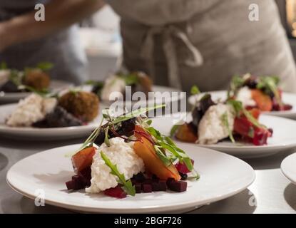 Verdure arrosto con rafano e remoulade celeriaci, in un club cena Foto Stock