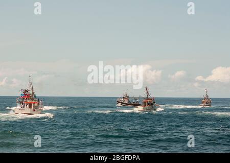 Barche al festival di pesca a Cidade Velha, Capo Verde Foto Stock