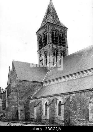 Hermes (60) église Saint-Vincent vue partielle depuis le nord-ouest cliché E. Durand. Foto Stock