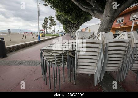 21 aprile 2020: 21 aprile 2020 (Malaga) bar, ristoranti, chioschi nella zona di Palo e Pedregalejo sono tutti chiusi a causa della crisi di Coronavirus. Credit: Lorenzo Carnero/ZUMA Wire/Alamy Live News Foto Stock