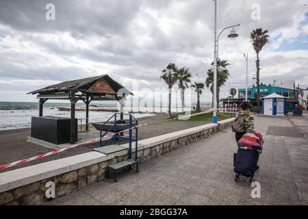 21 aprile 2020: 21 aprile 2020 (Malaga) bar, ristoranti, chioschi nella zona di Palo e Pedregalejo sono tutti chiusi a causa della crisi di Coronavirus. Credit: Lorenzo Carnero/ZUMA Wire/Alamy Live News Foto Stock