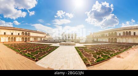 Agra Fort, Anguri Bagh giardino panorama, India Foto Stock