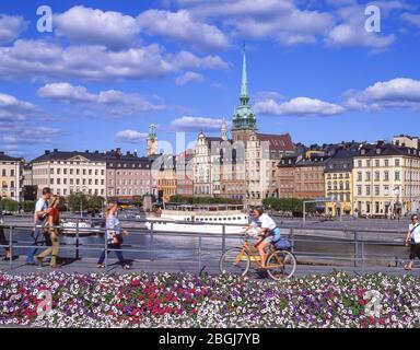 Chiesa di Tyska Kyrkan e case mercantili, Piazza Kornhamnstorg, Gamla Stan (Città Vecchia), Stadsholmen, Stoccolma, Regno di Svezia Foto Stock