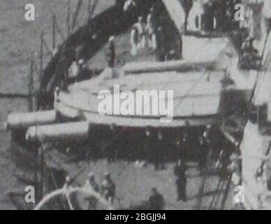 HMS luce inflessibile 16 pollici torretta pistola 1896 fotografia. Foto Stock