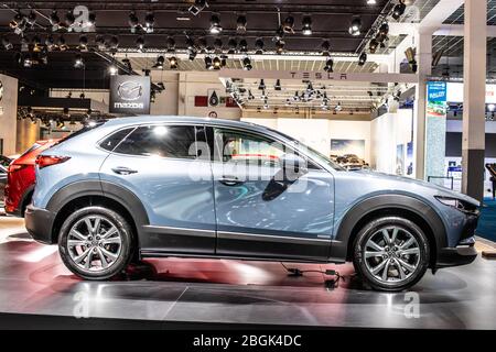 Bruxelles, Belgio, 09 gennaio 2020: Mazda CX-30 Skyactiv Technology al Salone di Bruxelles, SUV crossover subcompatto prodotto in Giappone da Mazda Foto Stock