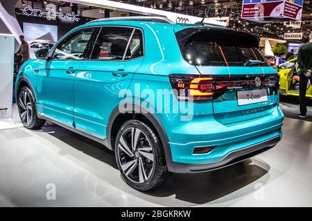 Bruxelles, Belgio, 2020 gennaio Volkswagen VW T-Cross, Brussels Motor Show, piattaforma MQB, SUV compatto prodotto da Volkswagen Group Foto Stock