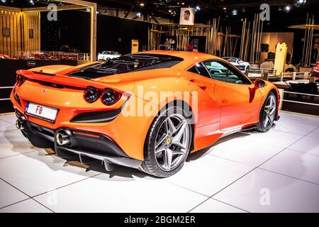 Bruxelles, Belgio, 2020 gennaio Ferrari F8 Tributo, Brussels Motor Show, auto sportiva di media engined prodotta dal produttore italiano Ferrari Foto Stock