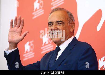 VENEZIA, ITALIA - 29 AGOSTO: Alberto Barbera partecipa alla Giuria Photocall durante il 75° Festival del Cinema di Venezia il 29 agosto 2018 a Venezia Foto Stock