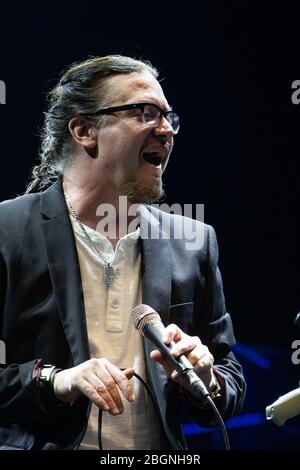 mike patton durante Mike Patton - mondo cane, Concerto musicale a prato (po), Italia, agosto 31 2019 Foto Stock