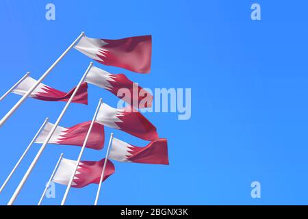 Bandiere del Bahrain che ondeggiavano nel vento contro un cielo blu. Rendering 3D Foto Stock