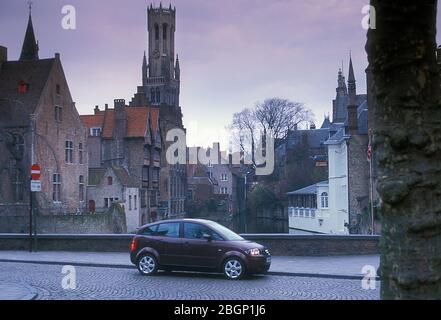 2002 Audi A2 in auto a Bruges Belgio Foto Stock