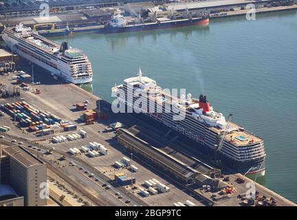 Foto aeree delle navi da crociera al Terminal Crociere di Città del Capo Foto Stock