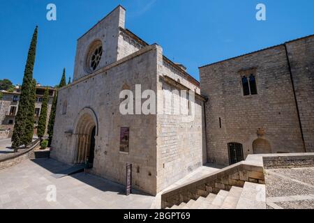 Museo archeologico nel Monestir de Sant Pere Galliganti monastero benedettino romanico a Girona, Catalogna, Spagna, Europa Foto Stock