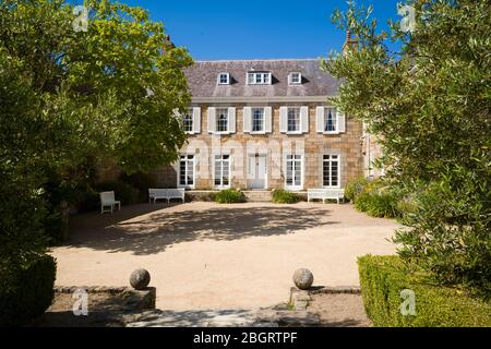 Les Augres Manor, ex casa di Gerald Durrell fondatore di Jersey Zoo e Durrell Wildlife Conservation Trust nelle Isole del canale Foto Stock