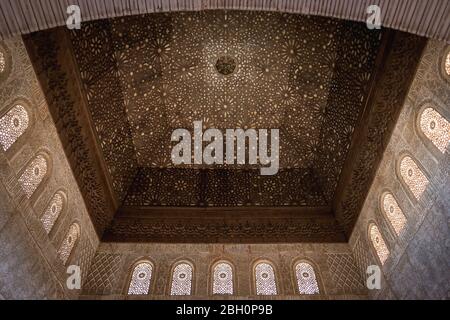 Sala degli Ambasciatori, palazzi Nasridi, Alhambra, Granada, Andalusia, Spagna Foto Stock