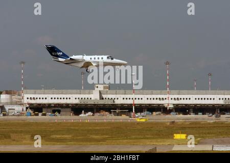N313SP Proprietario privato Cessna Citation 525 a Malpensa (MXP / LIMC), Milano, Italia Foto Stock