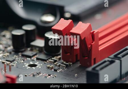 blocco slot ddr4 closeup sulla scheda madre Foto Stock