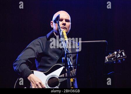 billy corgan (zucca) durante il Billy Corgan - European solo Tour, Corte Mole Vanvitelliana, ancona, Italia, 30 Giugno 2019 Foto Stock