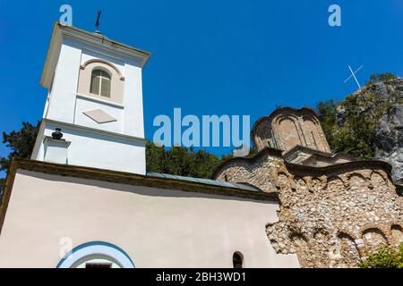 VITOVNICA, SERBIA - 11 AGOSTO 2019: Monastero medievale di Vitovnica, Sumadija e Serbia occidentale Foto Stock