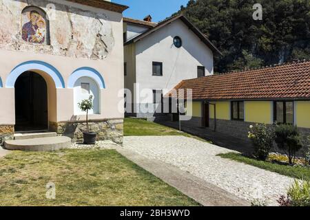 VITOVNICA, SERBIA - 11 AGOSTO 2019: Monastero medievale di Vitovnica, Sumadija e Serbia occidentale Foto Stock