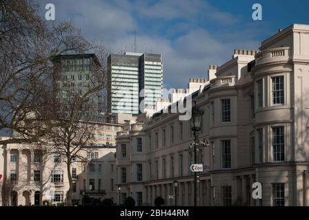 James Burton Neoclassico Regency Architecture Stucco Classico tradizionale Park Square East, Londra NW1 di John Nash Foto Stock