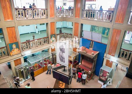 Vista dell'atrio principale presso il Museo Nazionale di Addis Abeba, la capitale. In Etiopia, Africa. Foto Stock