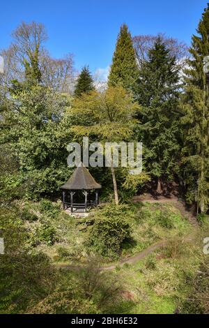Giardini giapponesi a Pittencrieff Park, Dunfermline, Scozia, Regno Unito Foto Stock