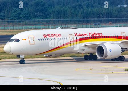 Pechino, Cina – 2 ottobre 2019: Aeroplano Hainan Airlines Boeing 787-9 Dreamliner all'aeroporto internazionale di Pechino Capital (PEK) in Cina. Foto Stock