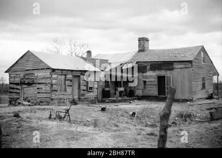 La cabina di Sam Houston a Fort Gibson, Oklahoma. Nel 1830, Houston, un membro adottiva della Cherokee Nation, sposò una donna Cherokee di nome Talihina (o Tiana o Diana Rogers) e si trasferì in questa casa che era conosciuta come "Wigwam Neosho". Alla fine del 1832, Houston partì per il Texas (senza Talhina) dove divenne successivamente Presidente della Repubblica del Texas e Governatore del Texas. Foto Stock