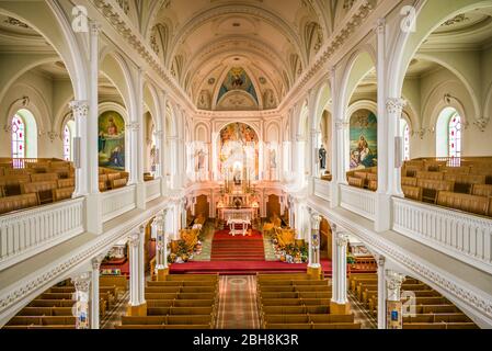 Canada, Nova Scotia, Cabot Trail, Cheticamp, Eglise St Pierre chiesa, interno Foto Stock