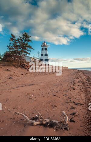 Canada, Prince Edward Island, West Point West Point Lighthouse, crepuscolo Foto Stock