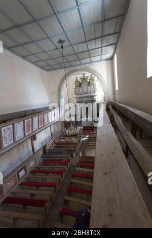 Viscri, Romania - 29 aprile 2018: chiesa di Viscri, città fortificata Foto Stock