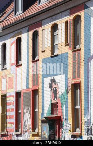 Facciate colorate della casa nella Glockseestrasse, Hannover, bassa Sassonia, Germania, Europa Foto Stock