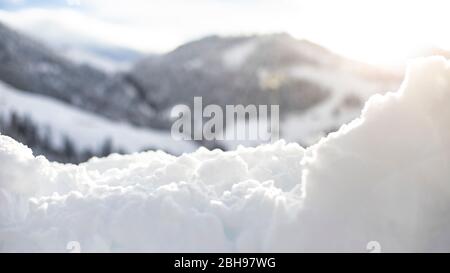 Paesaggio invernale innevato a Söll, Wilder Kaiser, Tirolo, Austria Foto Stock