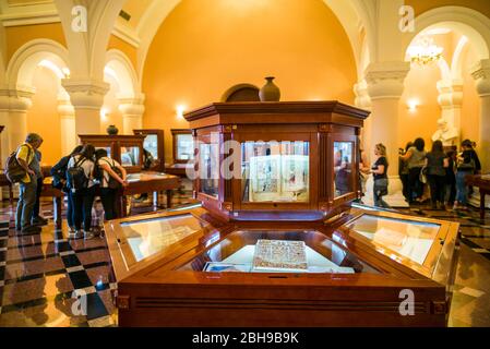 Armenia, Yerevan, libreria Matenadaran, rari manoscritti in lingua armena, ER Foto Stock