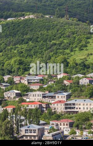 Armenia, Goris, elevato angolo vista città, mattina Foto Stock