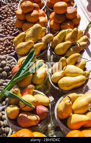 Azerbaigian, Vandam, mercato della frutta Foto Stock