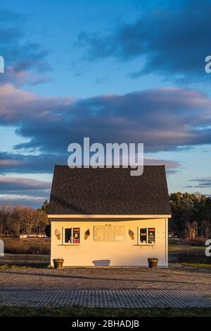 Stati Uniti d'America, Maine, Cape Elizabeth, gelateria, crepuscolo Foto Stock