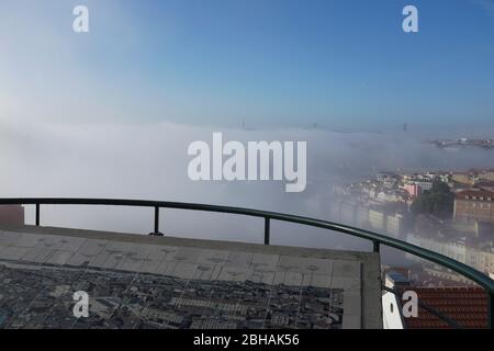 Portogallo, Lissabon, Miradouro da nossa senhora do monte Foto Stock