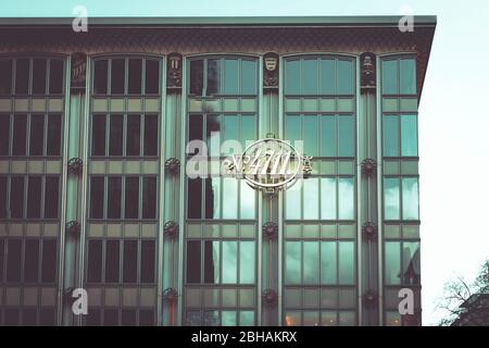 4711 - Eau de Cologne - sede centrale con logo nella Glockengasse, Colonia sul Reno. Solo per uso editoriale. Foto Stock