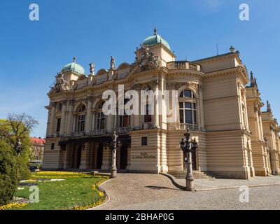 Cracovia/Polonia - 23/04/2020. Il Teatro Juliusz Slowacki di Cracovia, fondato nel 1893 in un bellissimo edificio neobarocco. Chiuso durante il coronavirus covid-19 Foto Stock