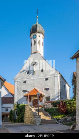 Germania, Baden-Württemberg, Sigmaringen - Jungnau, chiesa parrocchiale di Sant'Anna, dal 1742, crinale ottagonale con cupola di cipolla Foto Stock